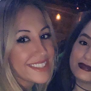 Meet your Posher, Vicky